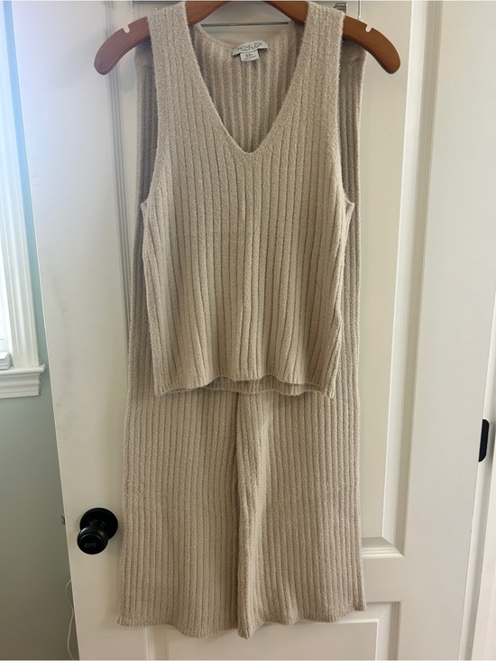 Rachel Zoe Pants - Rachel Zoe Ribbed Knit Tank & Pants Set — Beige - M